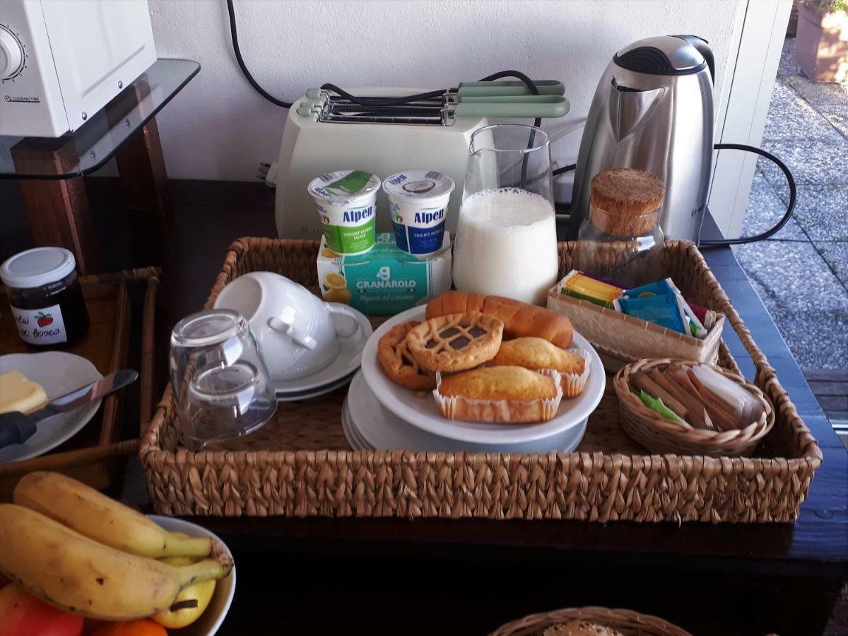 بولونيا B&B Fiera - Mini Attico المظهر الخارجي الصورة